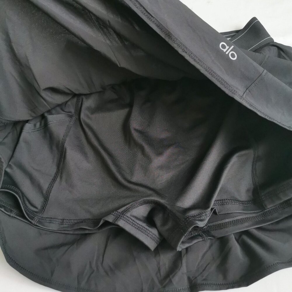 ALO Yoga Black Athletic Skirt - Picture 2 of 3